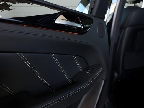 Used 2019 Mercedes-Benz GLE 63 AMG 4MATIC w/ Premium 3 Package image 30