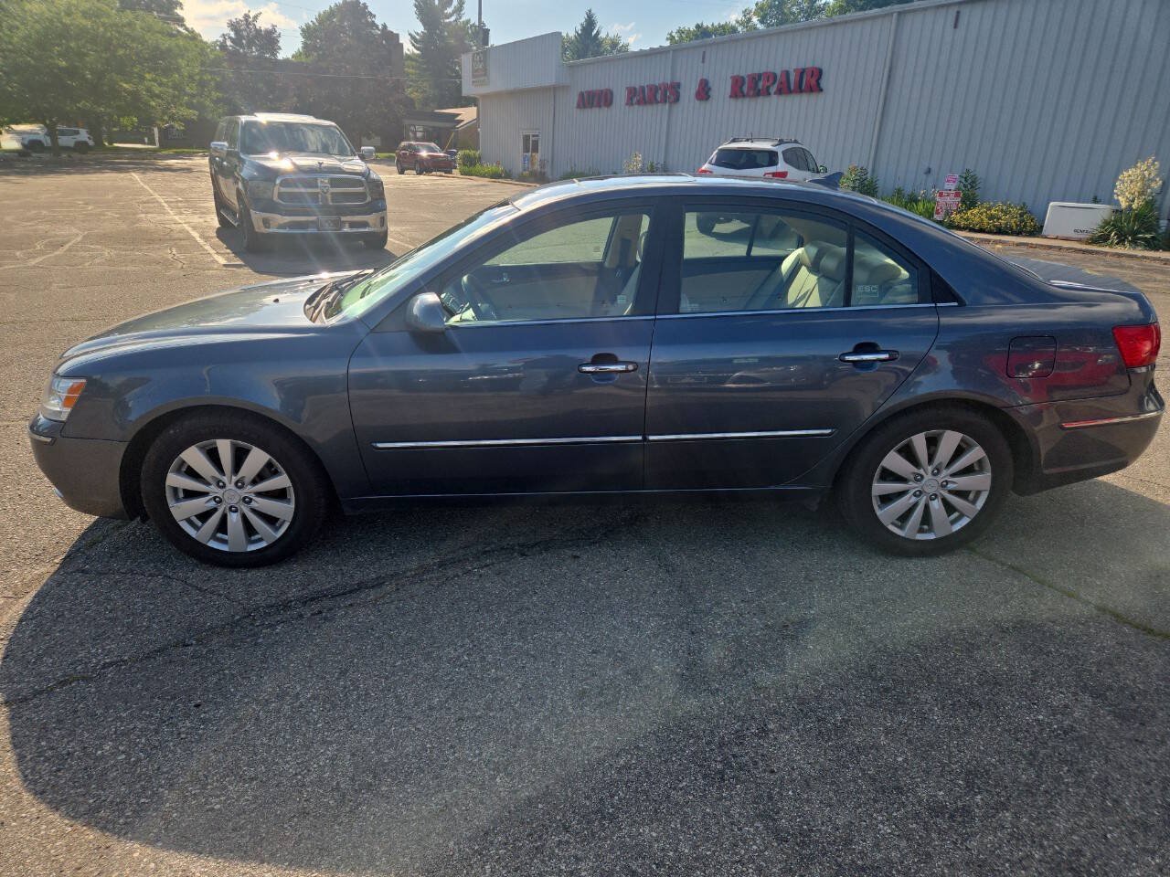 Used 2009 Hyundai Sonata V6 FWD image 5