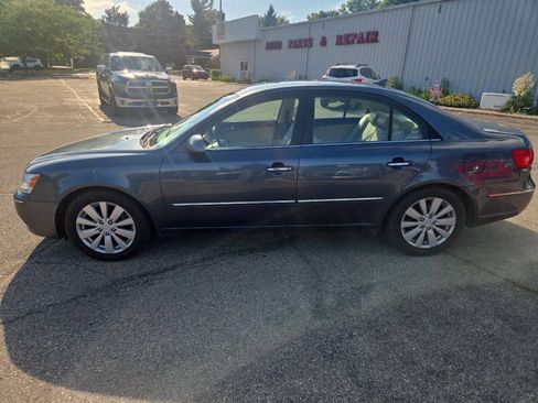 Used 2009 Hyundai Sonata Limited FWD image 5