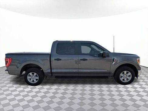 Used 2022 Ford F150 XLT RWD image 2