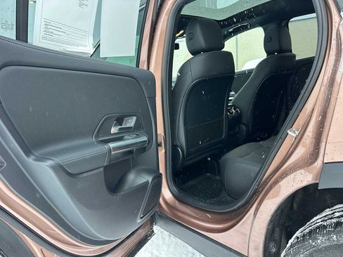 Used 2024 Mercedes-Benz GLA 250 GLA 250 image 15