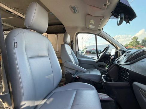 Used 2017 Ford Transit 150 130 Low Roof RWD image 16