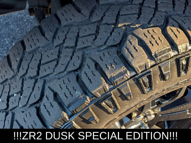 Used 2021 Chevrolet Colorado ZR2 w/ ZR2 Dusk Special Edition AWD/4WD image 14