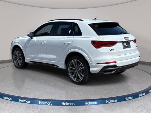 Used 2025 Audi Q3 2.0T Premium w/ Convenience Package AWD/4WD image 4