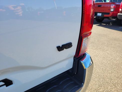 Used 2023 Toyota Tacoma SR5 RWD image 7