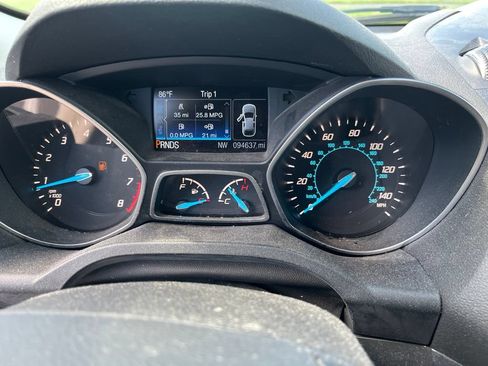 Used 2014 Ford Escape Titanium FWD image 14
