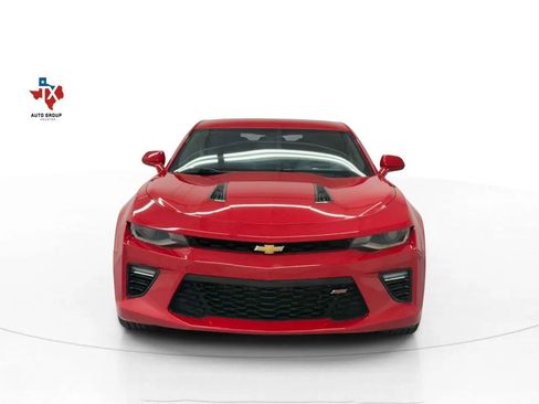 Used 2017 Chevrolet Camaro SS image 7