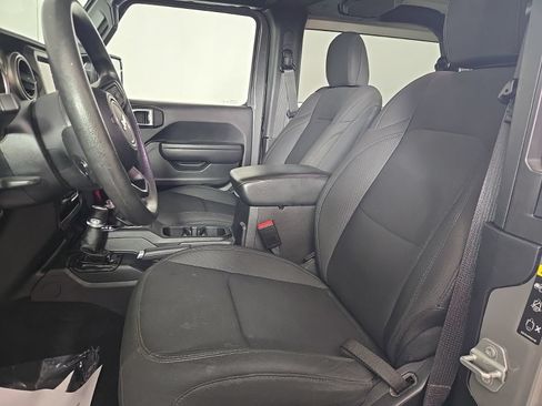 Used 2022 Jeep Wrangler Sport AWD/4WD image 8
