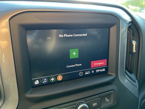 Used 2023 Chevrolet Silverado 2500 Custom w/ Custom Value Package image 28