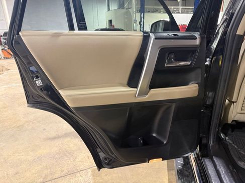 Used 2018 Toyota 4Runner Limited image 29