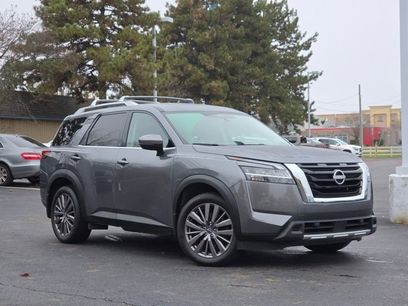 Certified 2023 Nissan Pathfinder SL w/ SL Premium Package