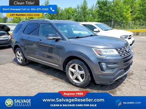 Used 2016 Ford Explorer XLT w/ Equipment Group 202A FWD image 5