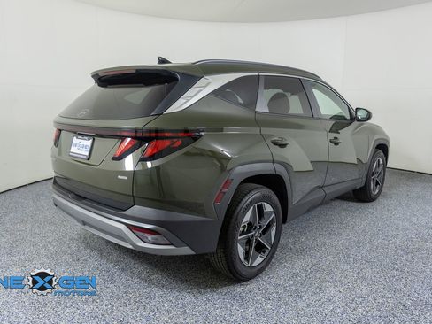 Used 2025 Hyundai Tucson SEL AWD/4WD image 7