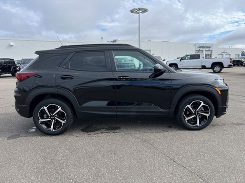 Certified 2023 Chevrolet TrailBlazer RS w/ Convenience Package image 9