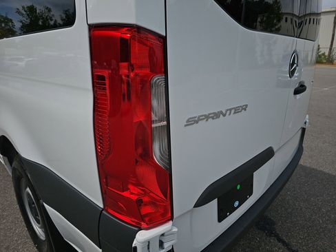 New 2025 Mercedes-Benz Sprinter 2500 image 31