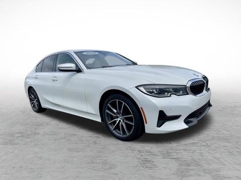 Used 2020 BMW 330i xDrive Sedan w/ Convenience Package AWD/4WD image 3