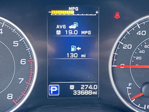 Certified 2022 Subaru Ascent Premium w/ Convenience Package AWD/4WD image 12