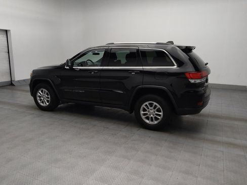Used 2020 Jeep Grand Cherokee Laredo image 3