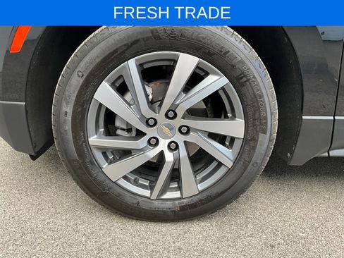 Used 2022 Chevrolet Equinox LT image 32