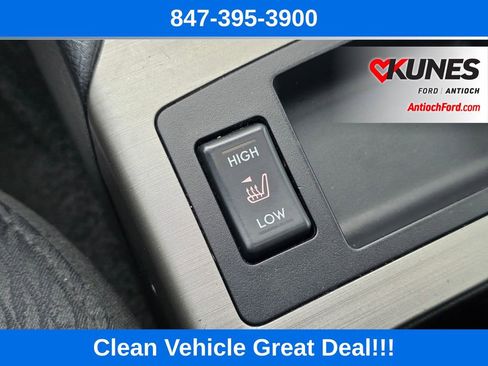Used 2010 Subaru Outback 2.5i Premium AWD/4WD image 36