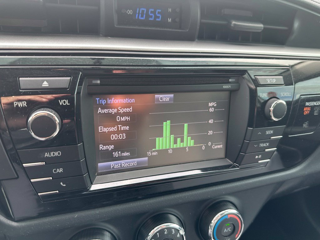 Used 2016 Toyota Corolla L FWD image 14