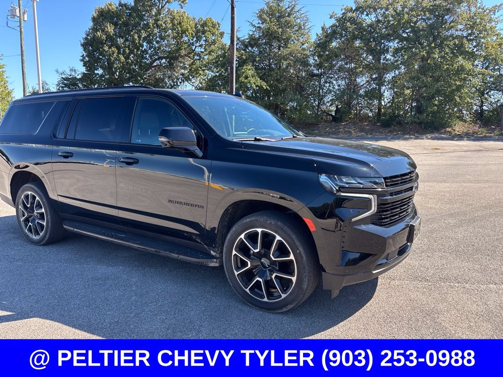 Used 2024 Chevrolet Suburban RST w/ Luxury Package AWD/4WD image 1