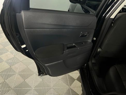 Used 2024 Mitsubishi Outlander Sport ES image 25