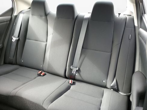 Used 2024 Nissan Sentra S FWD image 12