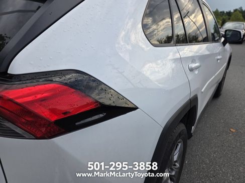 Used 2025 Toyota RAV4 XLE w/ Convenience Package FWD image 7