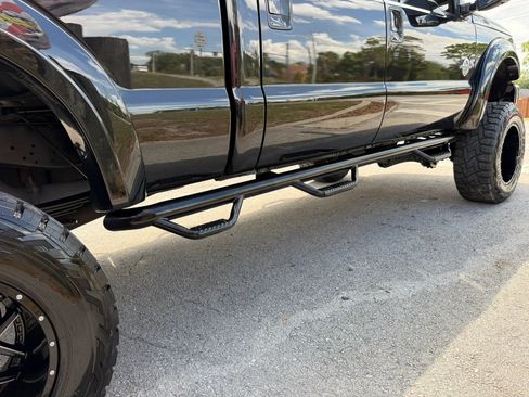 Used 2014 Ford F250 Lariat w/ Chrome Package AWD/4WD image 30