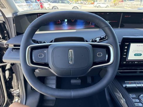 New 2026 Lincoln Nautilus Premier AWD/4WD image 26