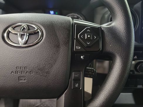 Used 2022 Toyota Tacoma SR AWD/4WD image 27