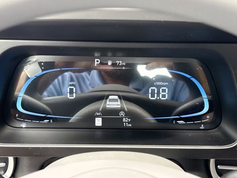 New 2026 Hyundai Elantra SE FWD image 18