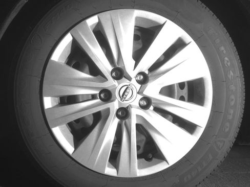 Used 2025 Nissan Sentra S FWD image 12