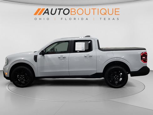 Used 2025 Ford Maverick Lariat w/ Black Appearance Package AWD/4WD image 2