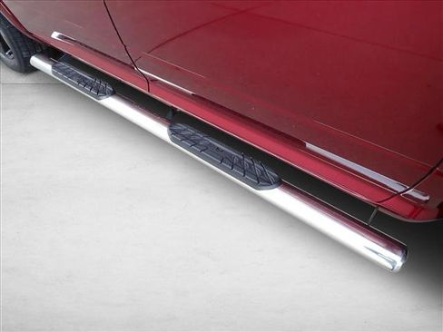 Used 2018 RAM 1500 Laramie image 9