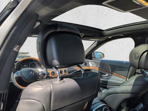 Used 2014 Mercedes-Benz S 550 Sedan image 16