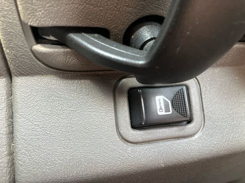 Used 2022 GMC Savana 2500 w/ Driver Convenience Package RWD image 15