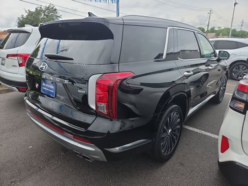 Used 2024 Hyundai Palisade Calligraphy AWD/4WD image 5