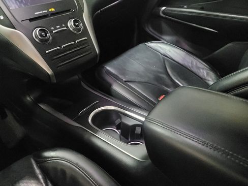 Used 2019 Lincoln MKC Reserve w/ MKC Climate Package FWD image 26