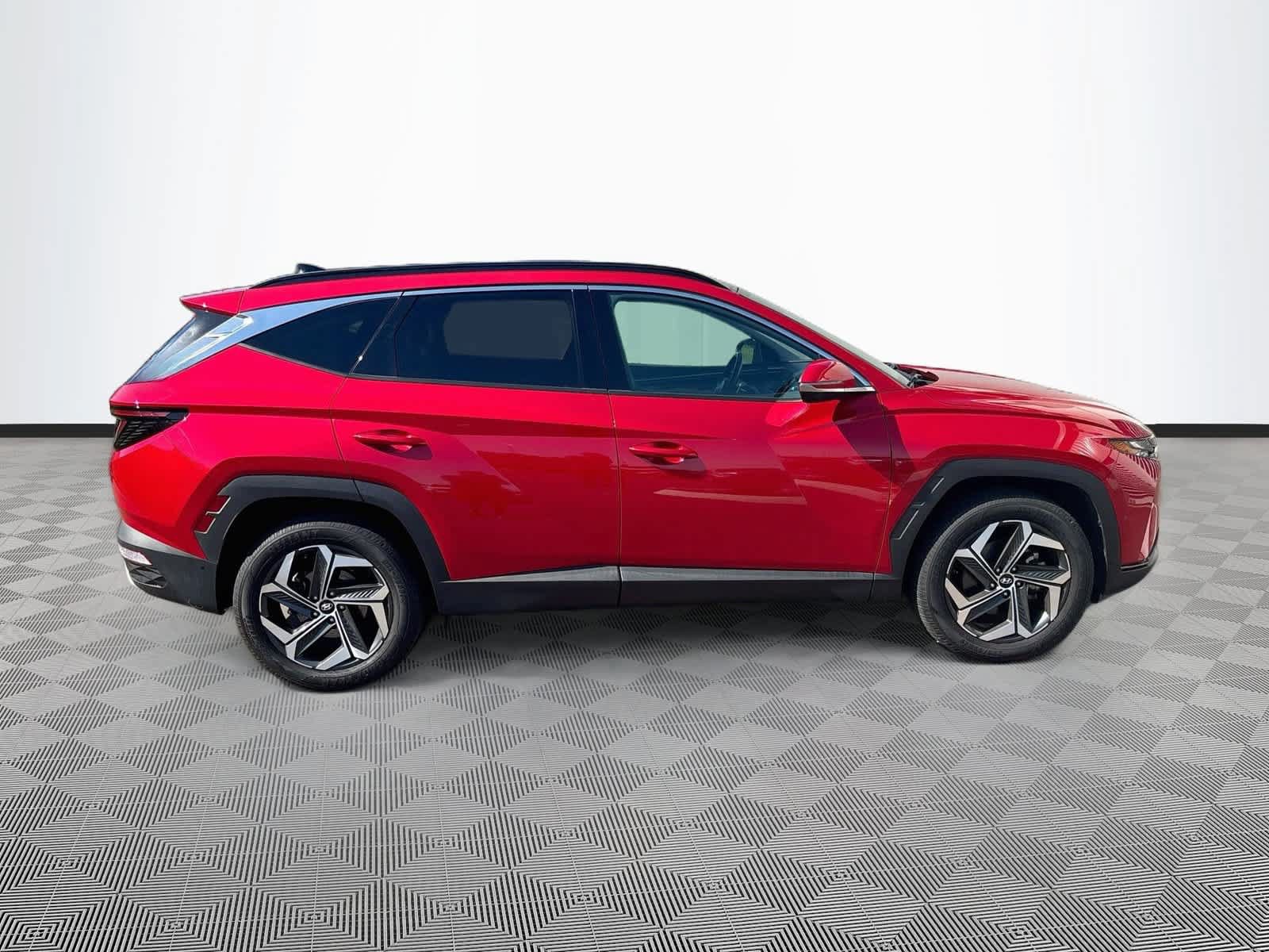 Used 2023 Hyundai Tucson Limited AWD/4WD image 4