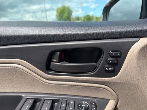 Used 2021 Honda Odyssey EX-L image 18