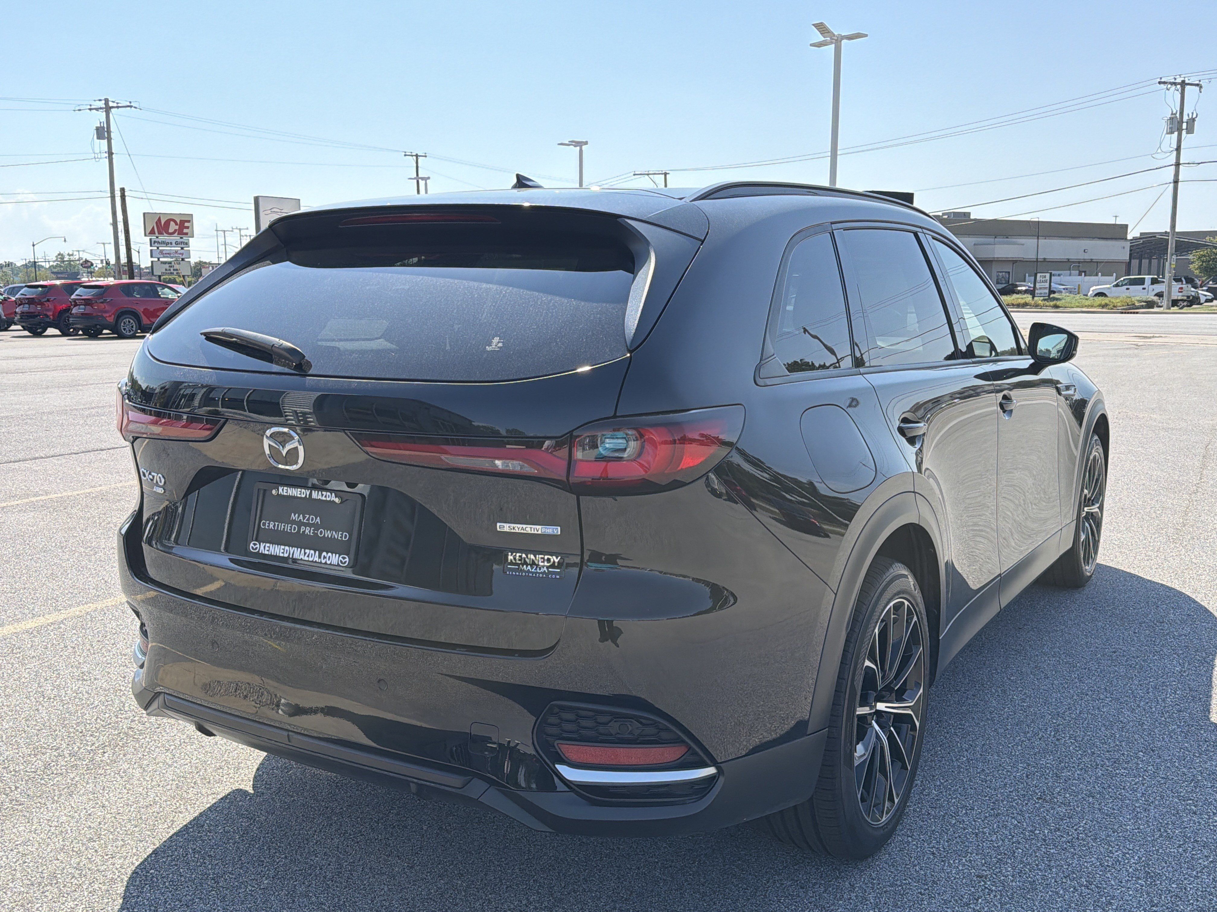 Certified 2025 MAZDA CX-70 Plug-In Hybrid w/ Premium Plus AWD/4WD image 3