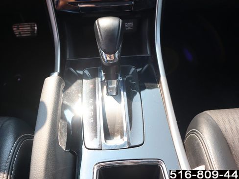Used 2016 Honda Accord Sport image 23