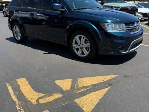 Used 2013 Dodge Journey Crew w/ Flexible Seating Group FWD image 3