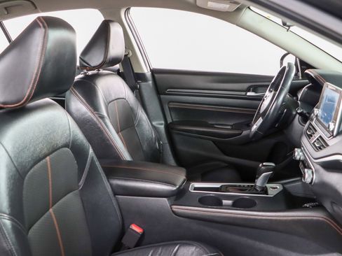 Used 2021 Nissan Altima 2.5 SR FWD image 26