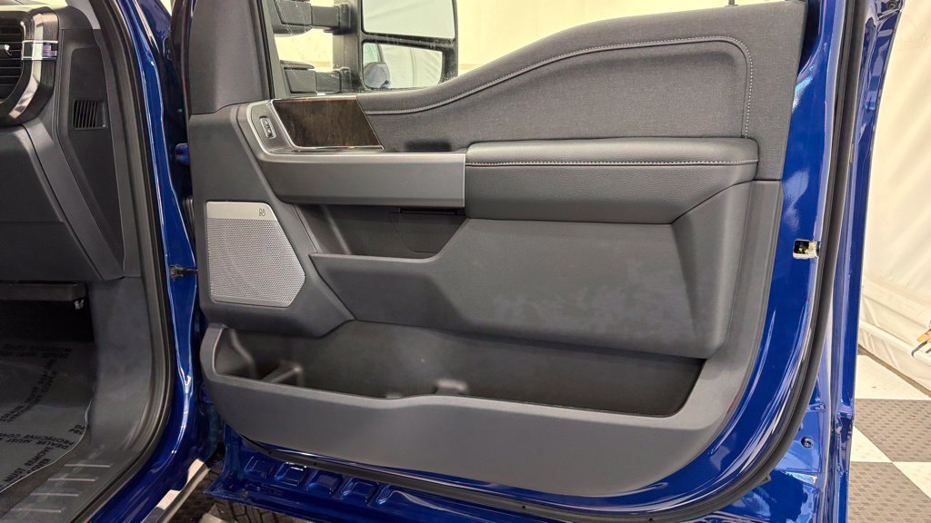 New 2026 Ford F350 Lariat AWD/4WD image 23