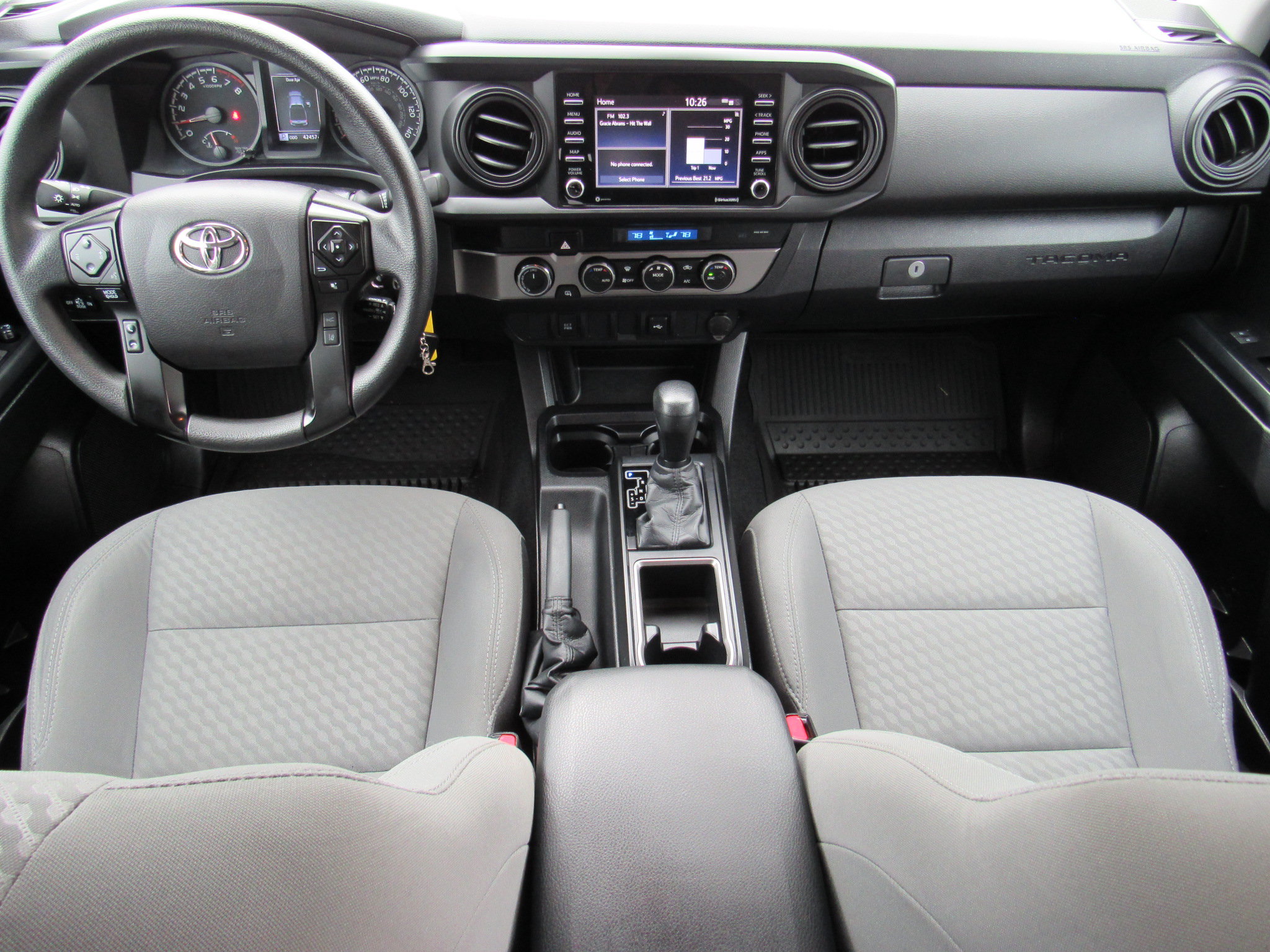 Used 2021 Toyota Tacoma SR AWD/4WD image 33