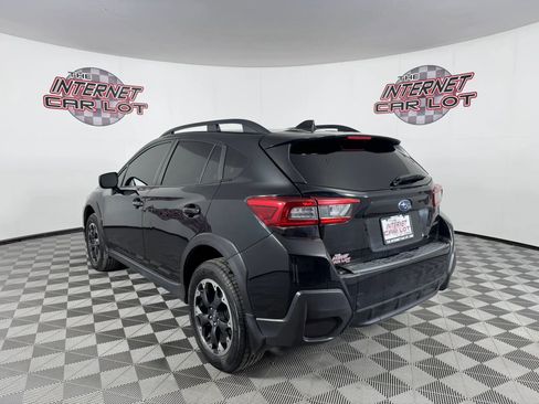 Used 2022 Subaru Crosstrek 2.0i Premium w/ Moonroof Package AWD/4WD image 5