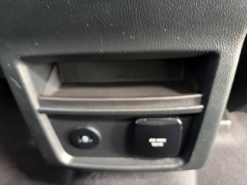 Used 2023 Ford Edge SEL w/ Convenience Package image 34